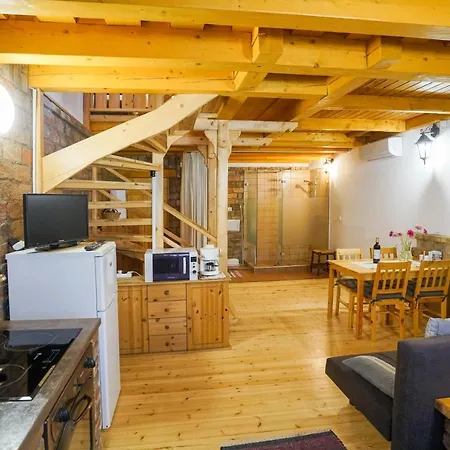 Borhaz Apartment